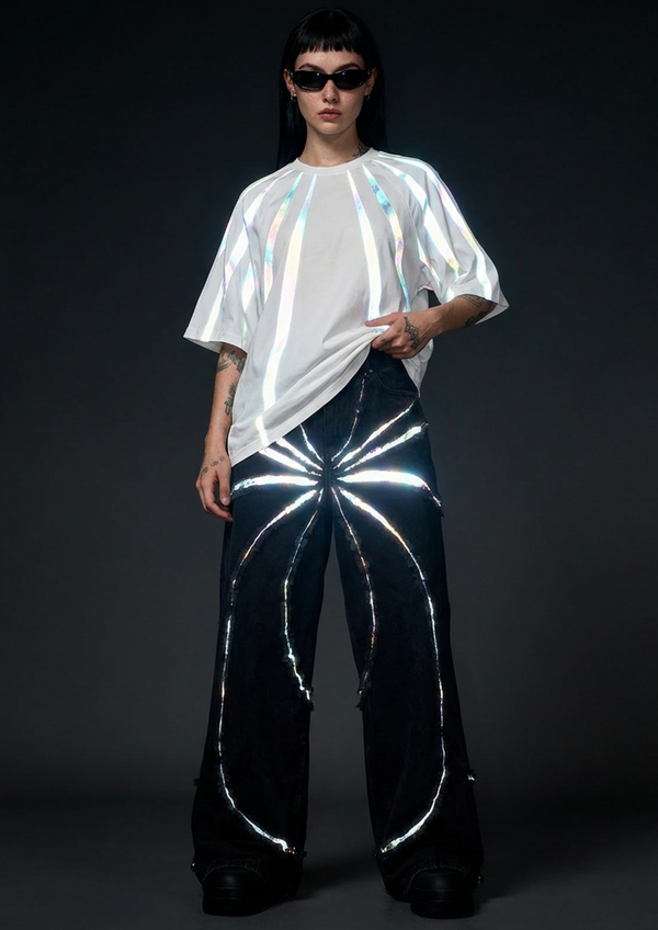 Aura T White + Spider