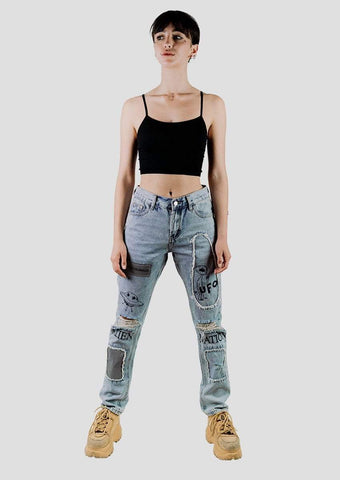 Jeansblaue Jeans - Alienation